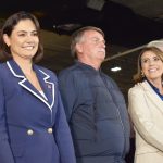 Valéria Bolsonaro participa de lançamento de pré-candidatura de Rosana Valle a prefeitura de Santos